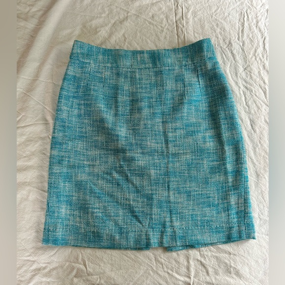 Banana Republic Dresses & Skirts - Blue Banana Republic tweed skirt